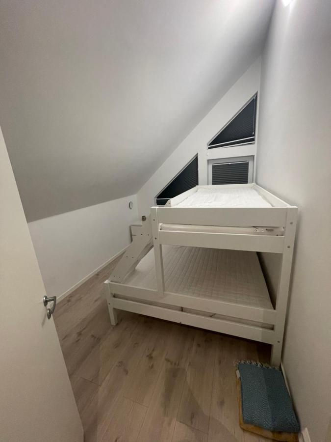 Barnevennlig Feriehus Ved Sjoen Kristiansand Dış mekan fotoğraf